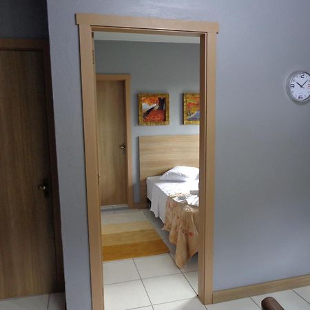Apartamento Residencial Quatro Estacoes Canela Habitación foto