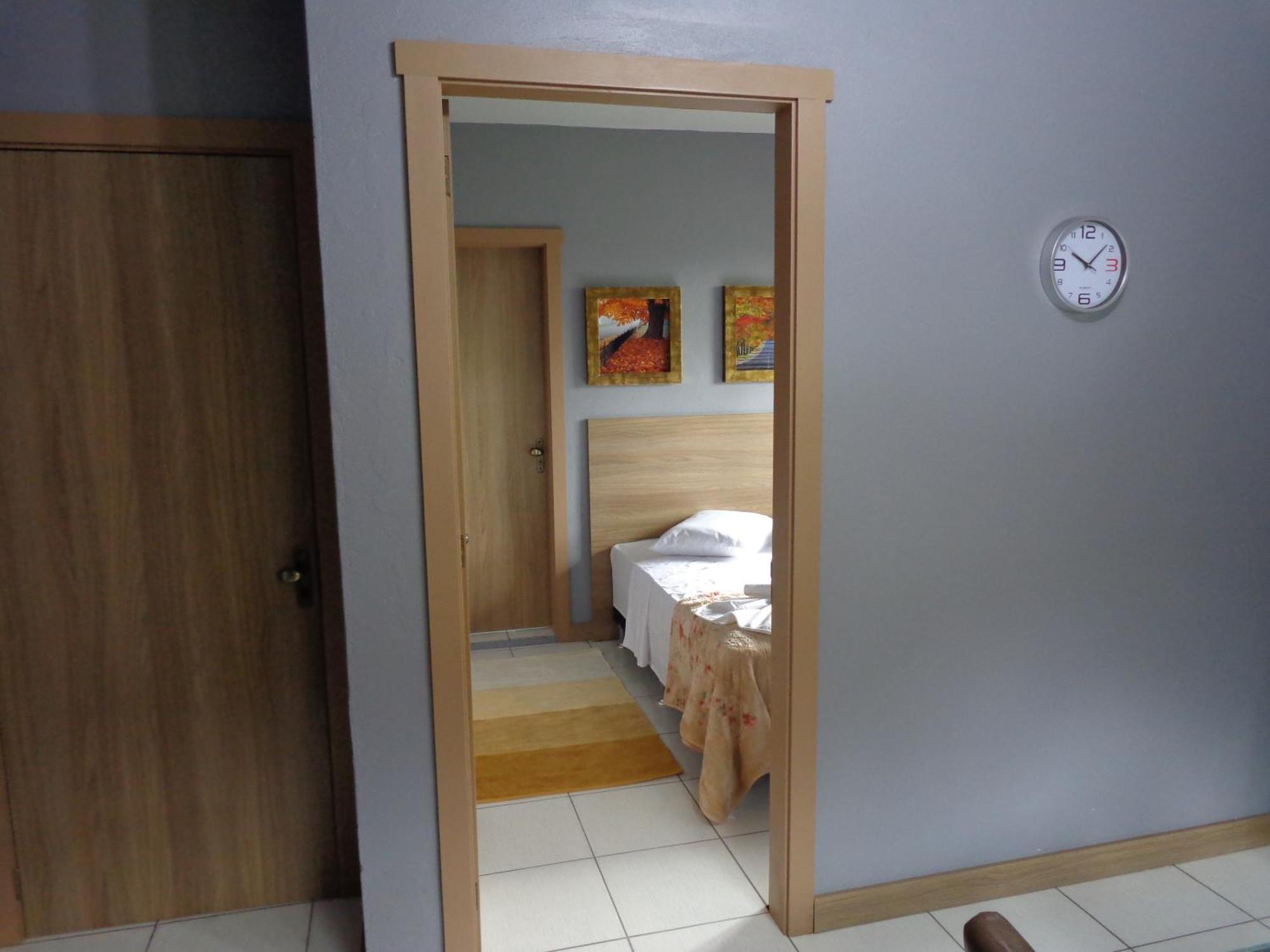 Apartamento Residencial Quatro Estacoes Canela Habitación foto