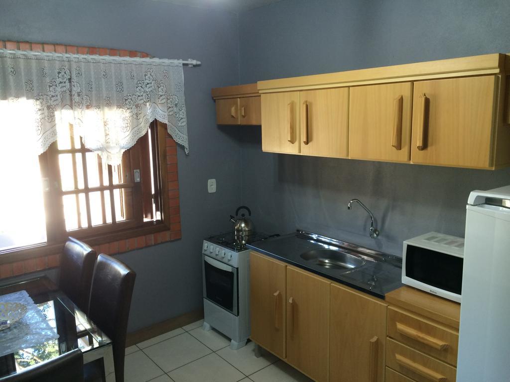Apartamento Residencial Quatro Estacoes Canela Exterior foto