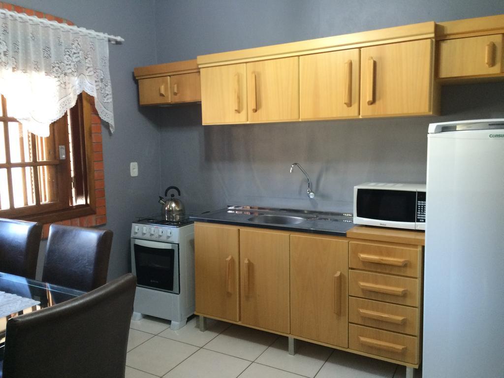 Apartamento Residencial Quatro Estacoes Canela Exterior foto
