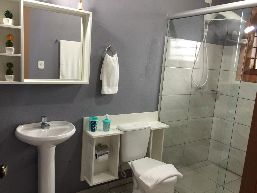 Apartamento Residencial Quatro Estacoes Canela Exterior foto