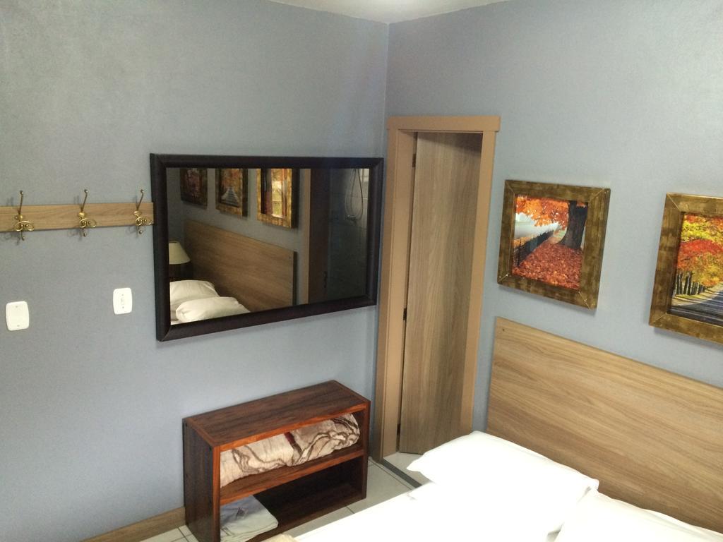 Apartamento Residencial Quatro Estacoes Canela Exterior foto