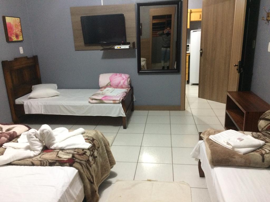 Apartamento Residencial Quatro Estacoes Canela Exterior foto